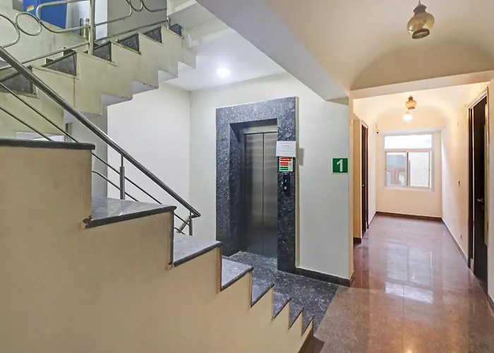 Hotel O Star Inn New Delhi